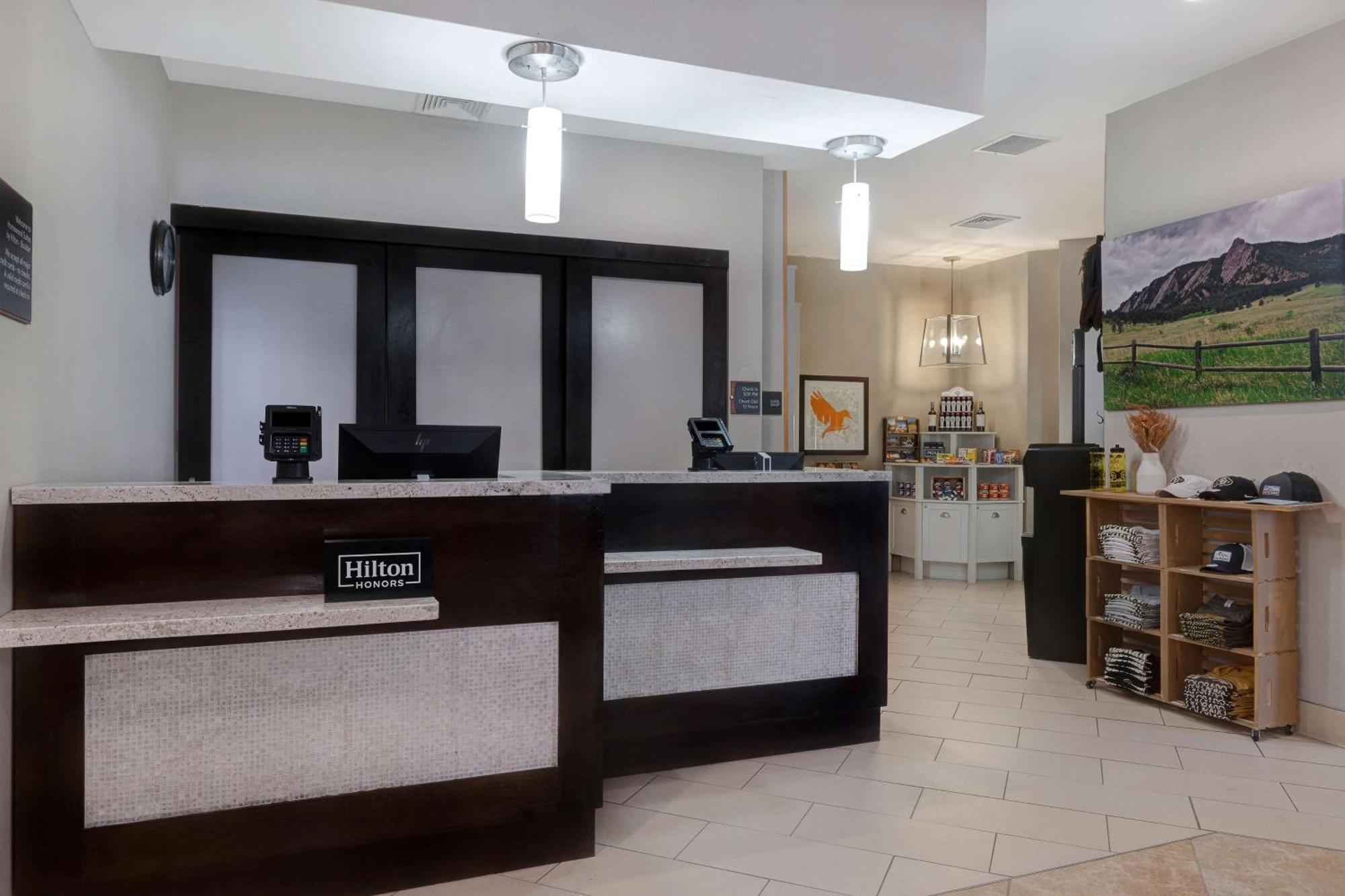 Homewood Suites By Hilton Боулдър Екстериор снимка